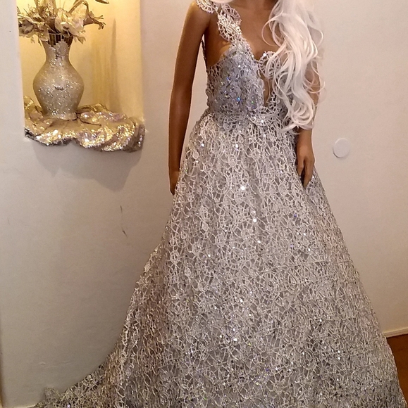 "HEIRESS" Silver Sequin Crystal Lace Wedding Ballgown Set - Picture 13 of 17